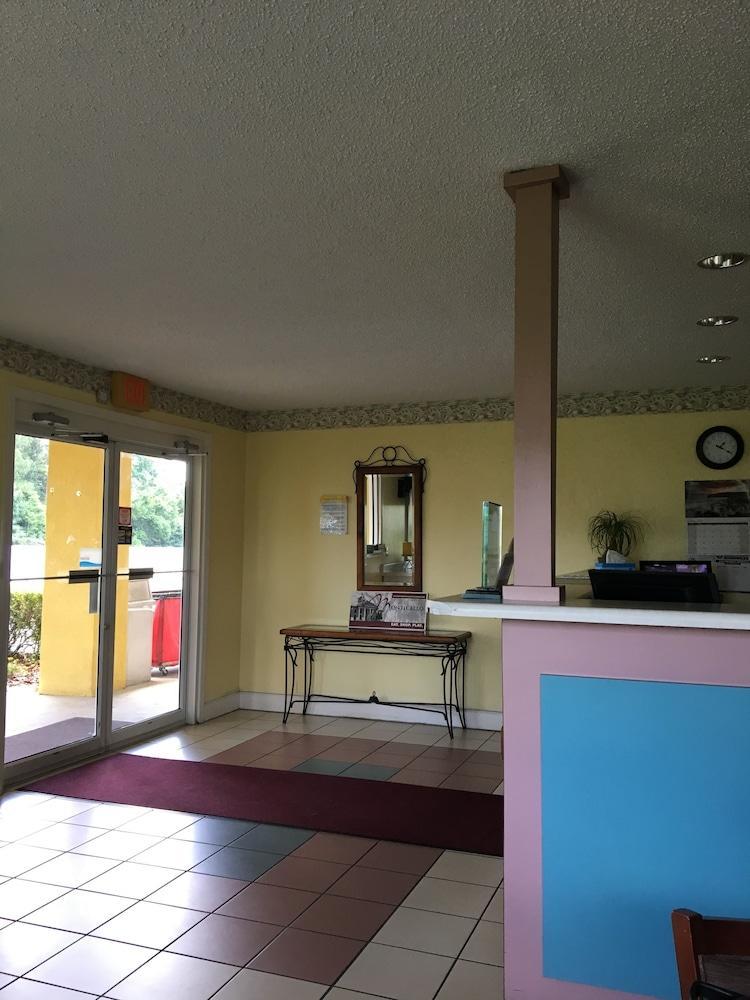 Days Inn Lamont/Monticello Extérieur photo